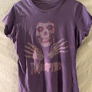 Bandmerch Misfits purple band tshirt